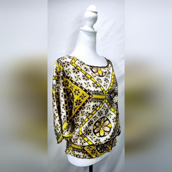 Medium Rampage Yellow and Brown Patterned Blouse - Picture 2 of 4